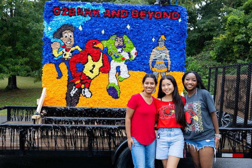 Schools celebrate homecomings